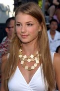 Emily VanCamp Fotoğrafı