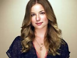 Emily VanCamp Fotoğrafları 37