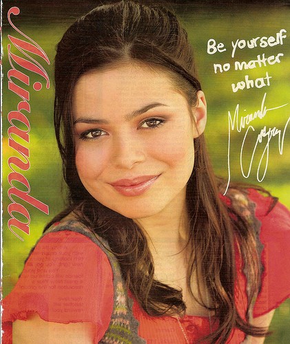 Miranda Cosgrove Fotoğrafları 33