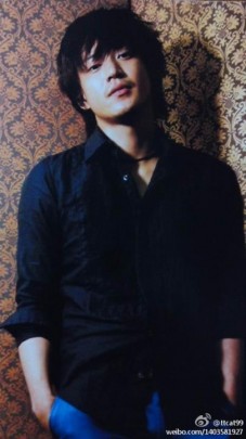 Shun Oguri Fotoğrafı