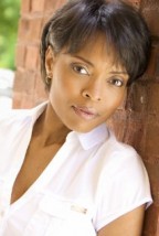 Maria Howell Fotoğrafı