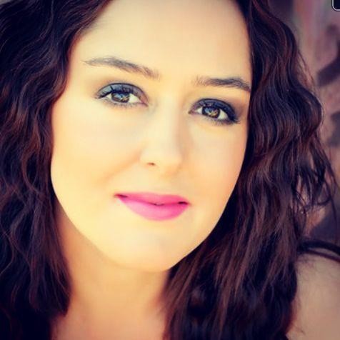 Gözde Okur fotoğrafı