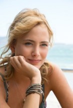 Nora Arnezeder Fotoğrafları 19