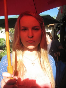 Bridgit Mendler Fotoğrafı