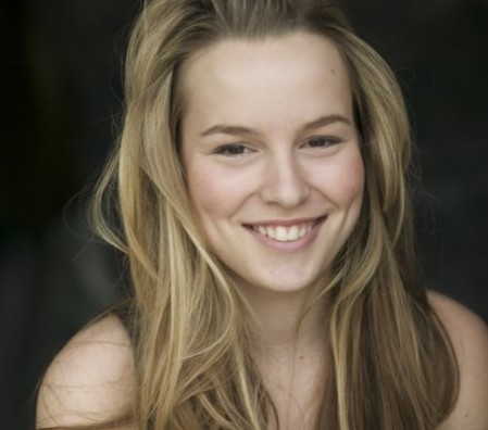 Bridgit Mendler Fotoğrafı