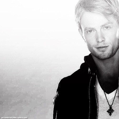 Wilson Bethel Fotoğrafları 25