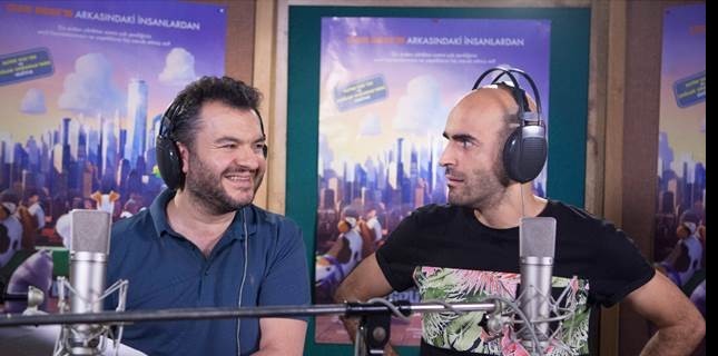 Alper Kul ve Çağlar Çorumlu 'Evcil Hayvanların Gizli Yaşamı' Filmi İçin Stüdyoya Girdi