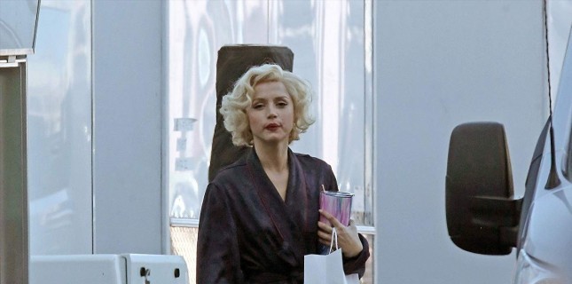 Ana De Armas’ın Marilyn Monroe’yu Canlandırdığı Blonde’dan Görseller Ana De Armas’ın Marilyn Monroe’yu Canlandırdığı Blonde’dan Görseller