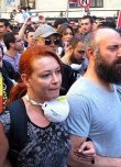 Gezi Parkı'nda 'Şiddeti Durdurun' Çağrısı
