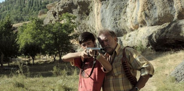 Tepenin Ardı'na Fransızlar daha yakın!