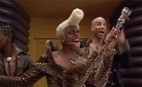 Ruby Rhod Fotoğrafları 1