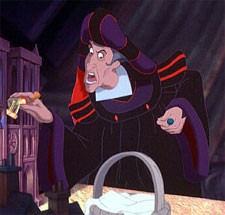 Judge Claude Frollo Fotoğrafları 7