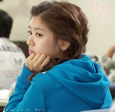 Oh Ha Ni fotoğrafı