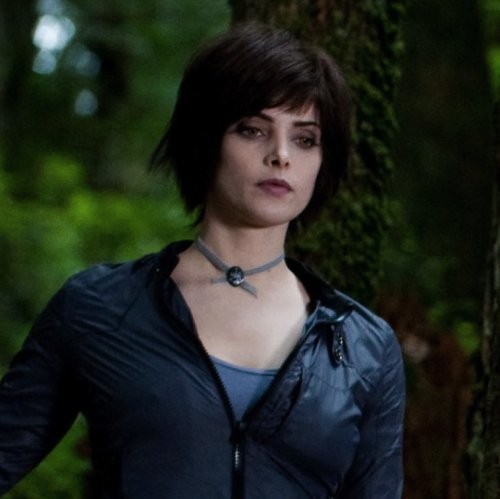 Alice Cullen Fotoğrafları 12