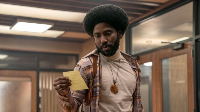 Karanlıkla Karşı KarşıyaJohn David Washington (Ron Stallwoth) - BlacKkKlansman Karanlıkla Karşı KarşıyaJohn David Washington (Ron Stallwoth) - BlacKkKlansman