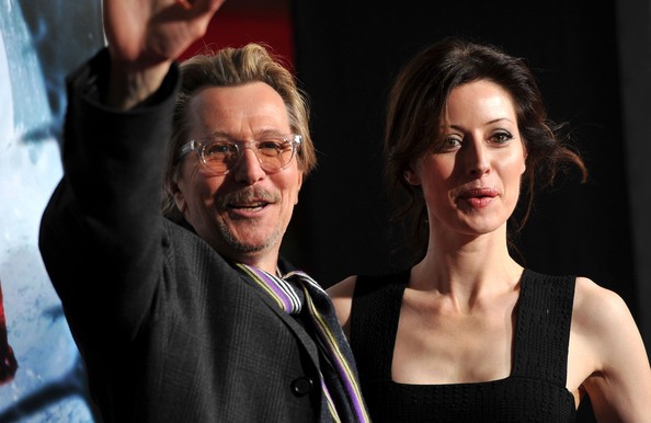 Kız ve Kurt Fotoğrafı