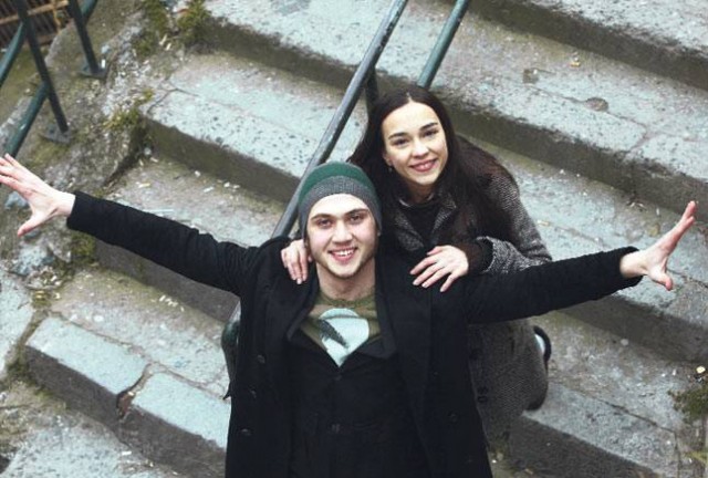 Öyle Bir Geçer Zaman Ki Fotoğrafı