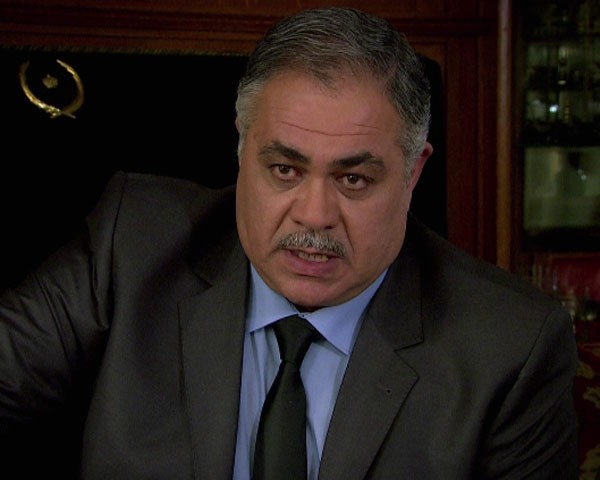 Öyle Bir Geçer Zaman Ki Fotoğrafı