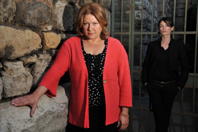 Parmaklıklar Ardında Fotoğrafı