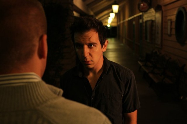 Nicotine Stains fotoğrafı