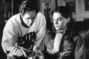 Demir Maskeli Adam Fotoğrafı