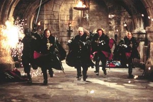 Demir Maskeli Adam Fotoğrafı