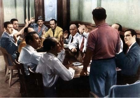 12 Kızgın Adam Fotoğrafı