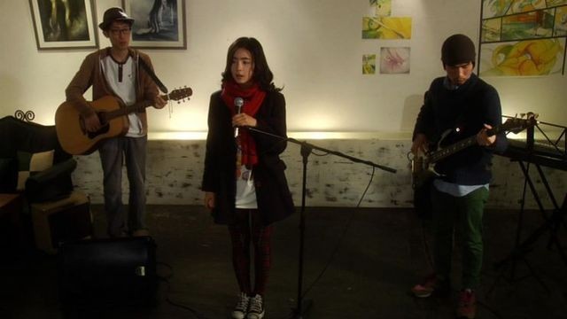 Acoustic Fotoğrafı