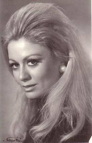 İki Yabancı Fotoğrafı