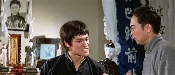 Öfkenin Yumruğu Fotoğrafı