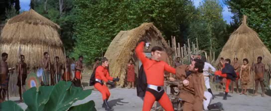 Che Fanno I Nostri Supermen Tra Le Vergini Della Giungla? Fotoğrafı