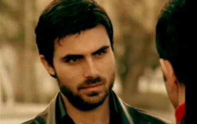 İki Yabancı Fotoğrafı