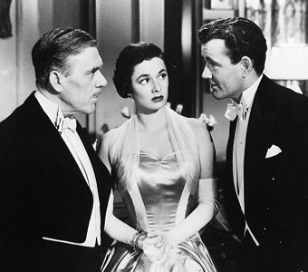 Trendeki Yabancı Fotoğrafı