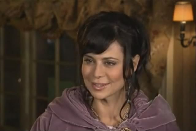 Tatlı Cadının Hediyesi fotoğrafı