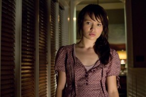 Davetsiz Fotoğrafı