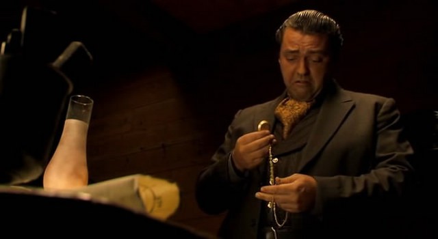 Gölgeli Kalp Fotoğrafı