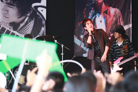 With Love Fotoğrafı