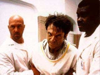 Çılgınlığın Ötesinde fotoğrafı