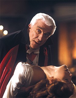 Dracula: Dead And Loving It fotoğrafı