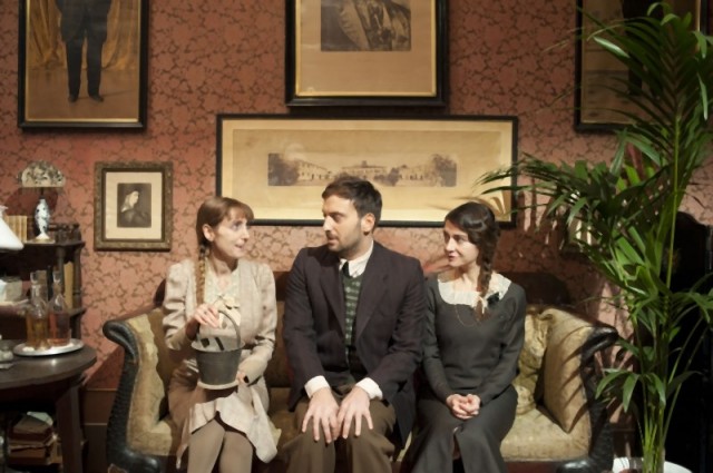 Kızların Büyük Yüreği Fotoğrafı