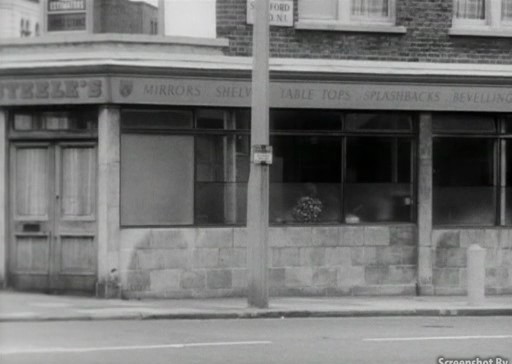 Sakız Kız Fotoğrafı