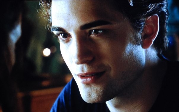 Alacakaranlık Efsanesi: Şafak Vakti Bölüm 2 Fotoğrafı