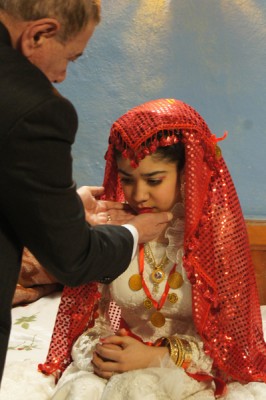 Lal Gece fotoğrafı