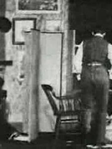 Why Jones Discharged His Clerks (1900) afişi