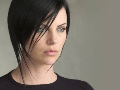 Aeon Flux: Gelecek Flux'ta fotoğrafı
