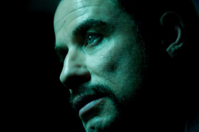 Metrodan Kaçış Fotoğrafı