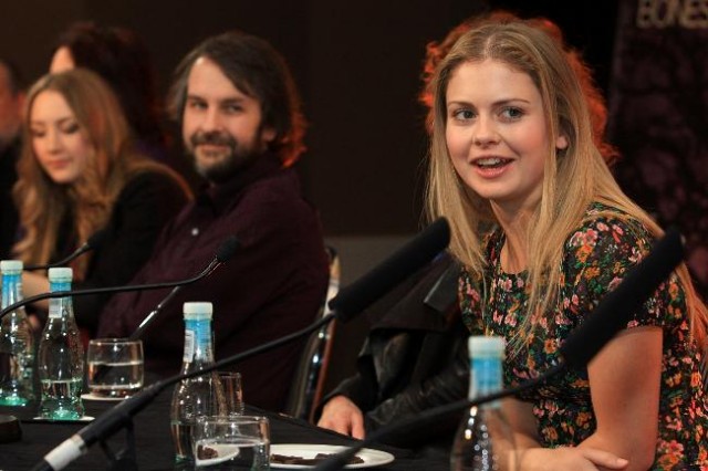 Cennetimden Bakarken Fotoğrafı