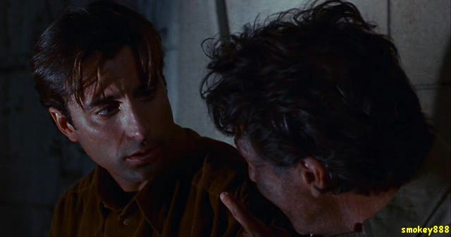 Zoraki Kahraman Fotoğrafı