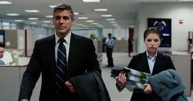 Aklı Havada Fotoğrafı