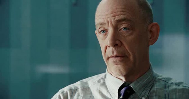 Aklı Havada Fotoğrafı